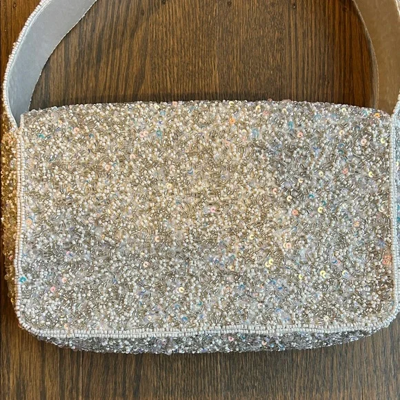 Festive Santa Beaded Bag—Silver Green and Red Beaded Shoulder Bag Viral TikTok - Picture 8 of 8